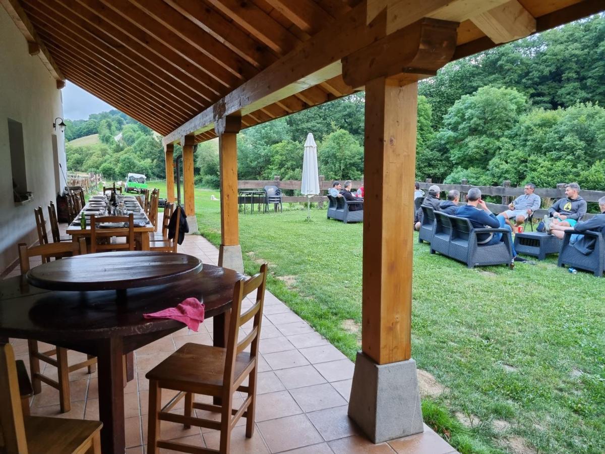 Hostal Rural Iratiko Urkixokoa Orbaiceta Exterior photo