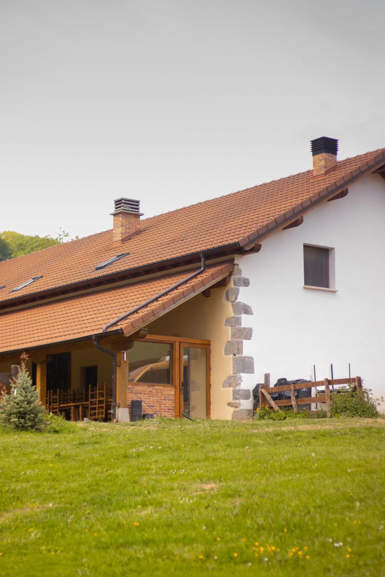 Hostal Rural Iratiko Urkixokoa Orbaiceta Exterior photo